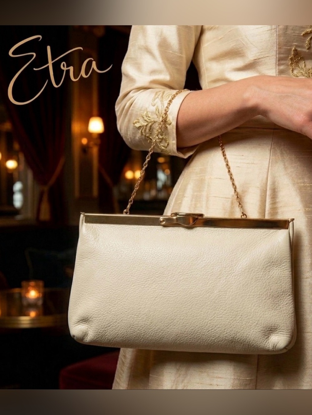 Vintage ETRA 1960s/70s Off White Genuine Leather Handbag Clutch